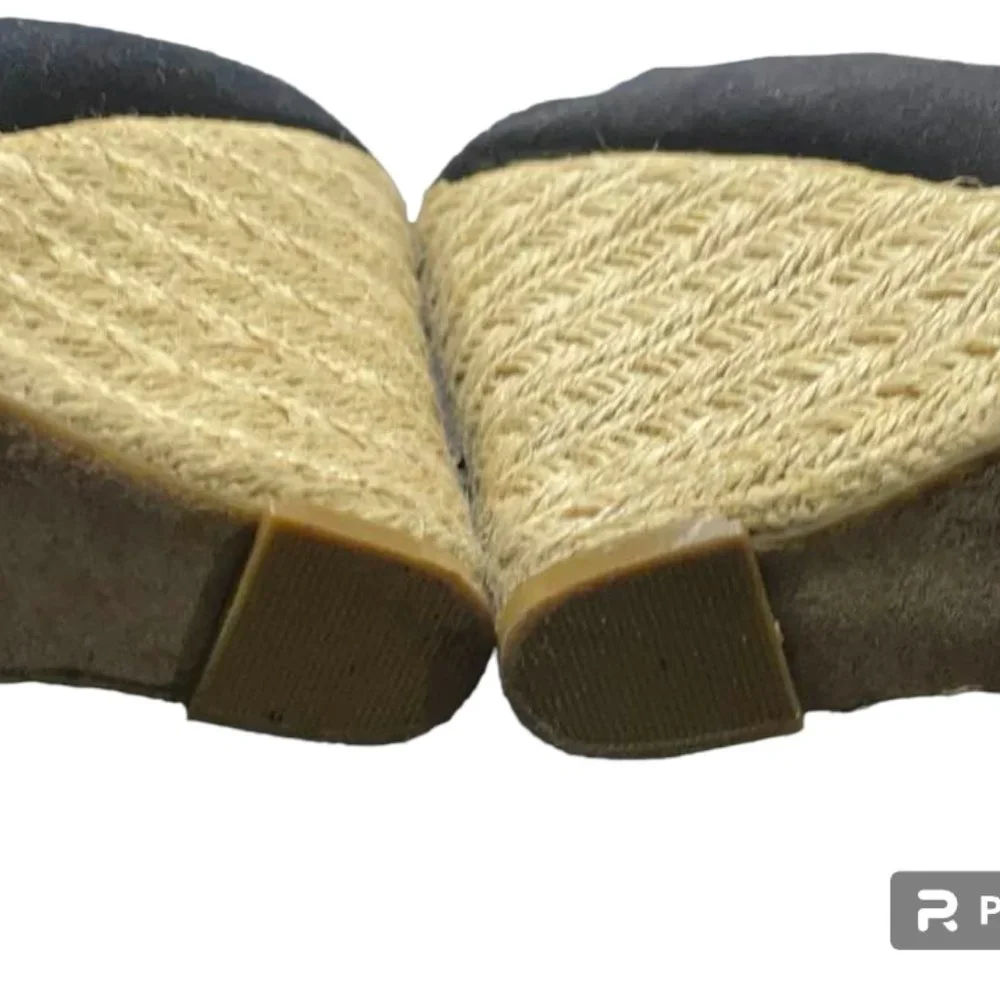 Madden Girl Wedges Black Chunky Shoes Espadrilles - Fabric Material - size 8.5